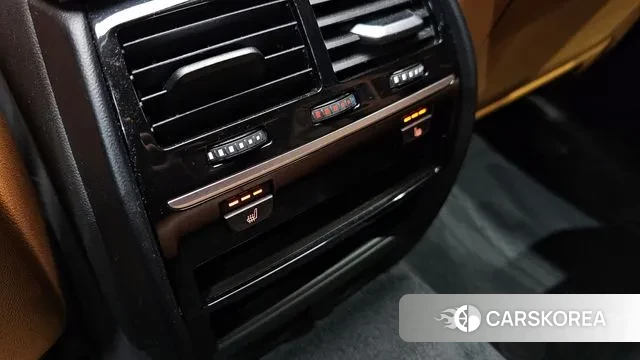 BMW 5 Series (G30) id 3254382 из Кореи 9