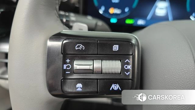 Hyundai Grandeur Hybrid (GN7) id 4500035 из Кореи 9