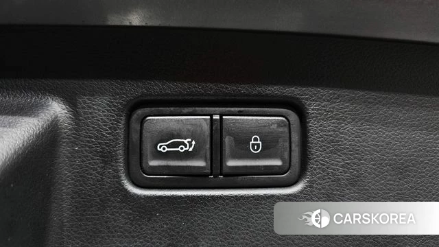 Genesis GV60 id 3839515 из Кореи 9