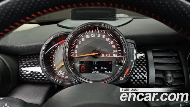 Mini Cooper S id 2660476 из Кореи 9