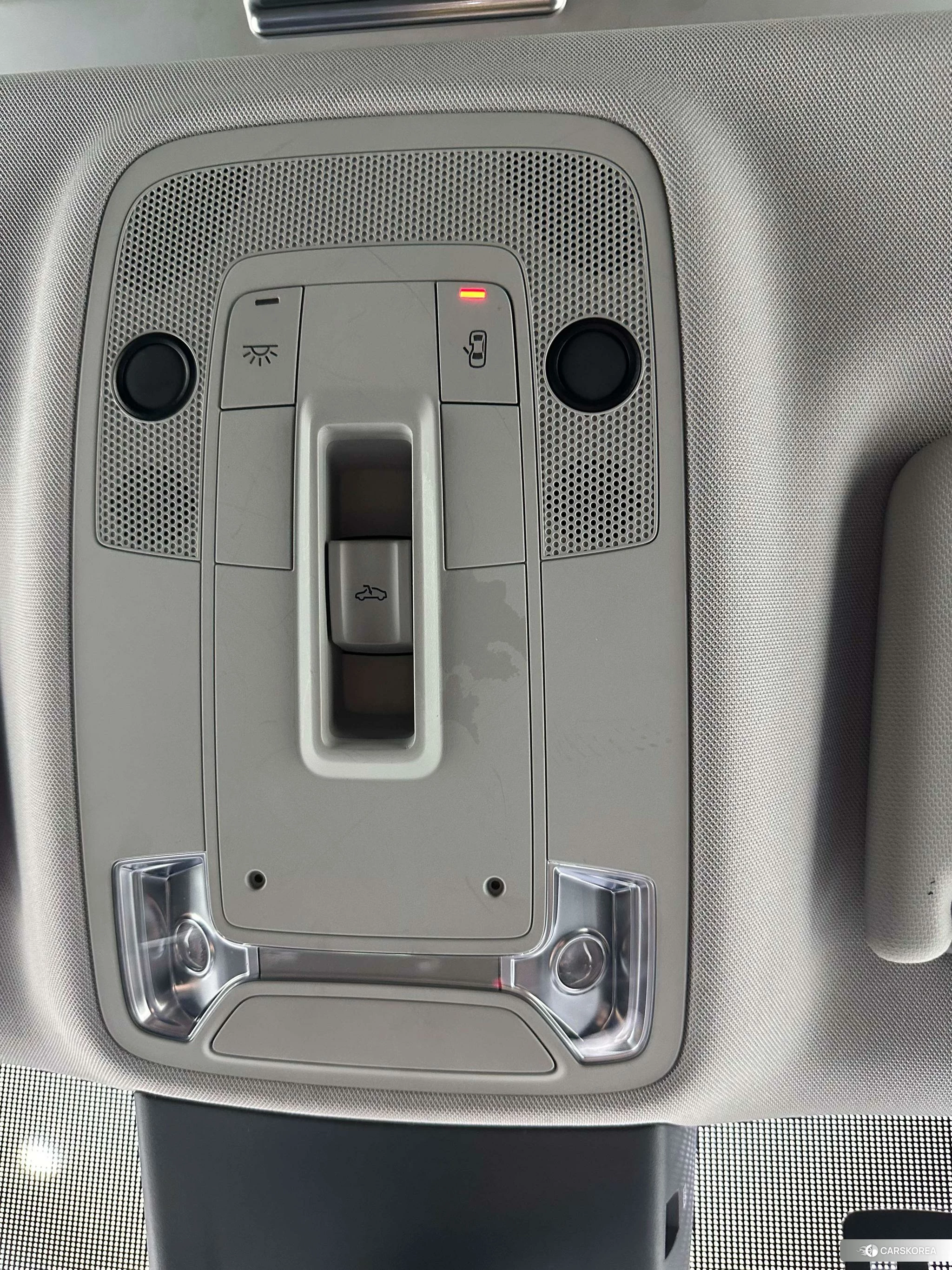 Audi Q2L id 4485323 из Китая 9