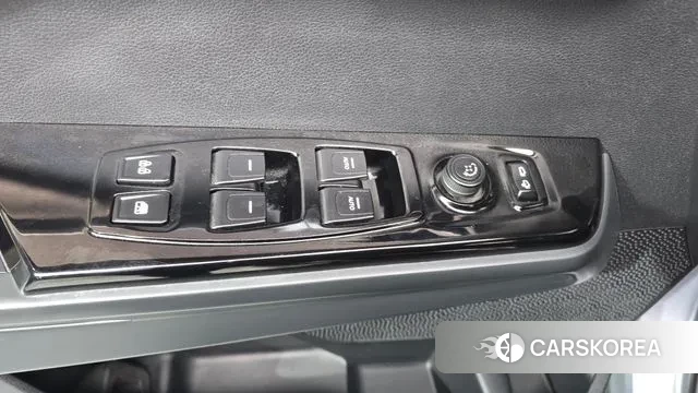 Ssangyong Torres id 3550808 из Кореи 9