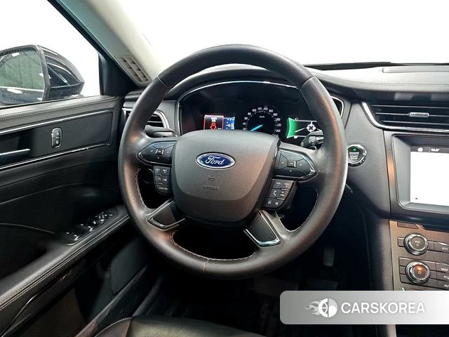 Ford Taurus id 4214119 из Китая 9