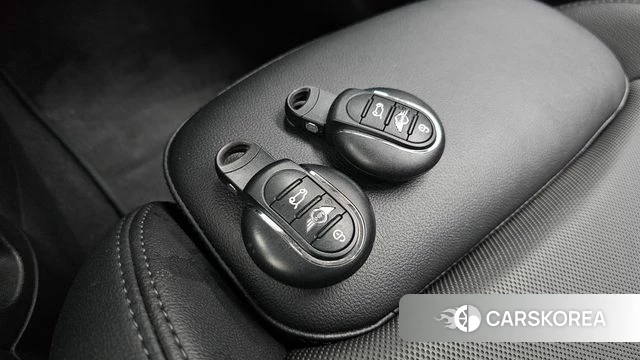 Mini Cooper id 4568765 из Кореи 9