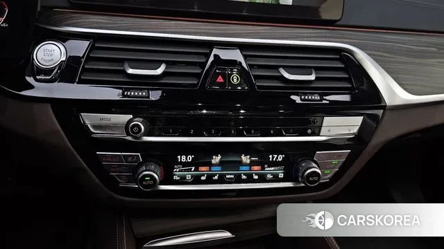 BMW 5 Series (G30) id 3279427 из Кореи 9