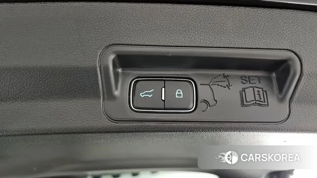 Ford Explorer 6th Generation id 3349101 из Кореи 9