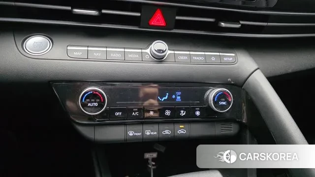 Hyundai Avante Hybrid (CN7) id 3378945 из Кореи 9