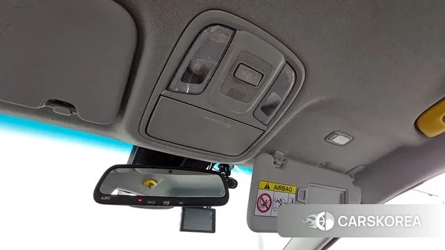 Kia Niro Plus id 3383932 из Кореи 9