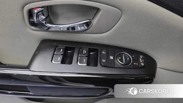 Kia The New Carnival id 3270281 из Кореи 9