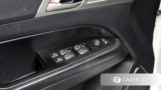 Ssangyong Rexton Sports id 3171518 из Кореи 9