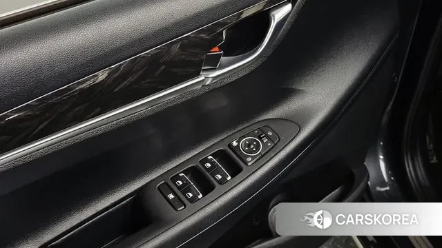 Hyundai Grandeur IG id 3024450 из Кореи 9