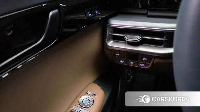 Hyundai Grandeur Hybrid (GN7) id 3619727 из Кореи 9