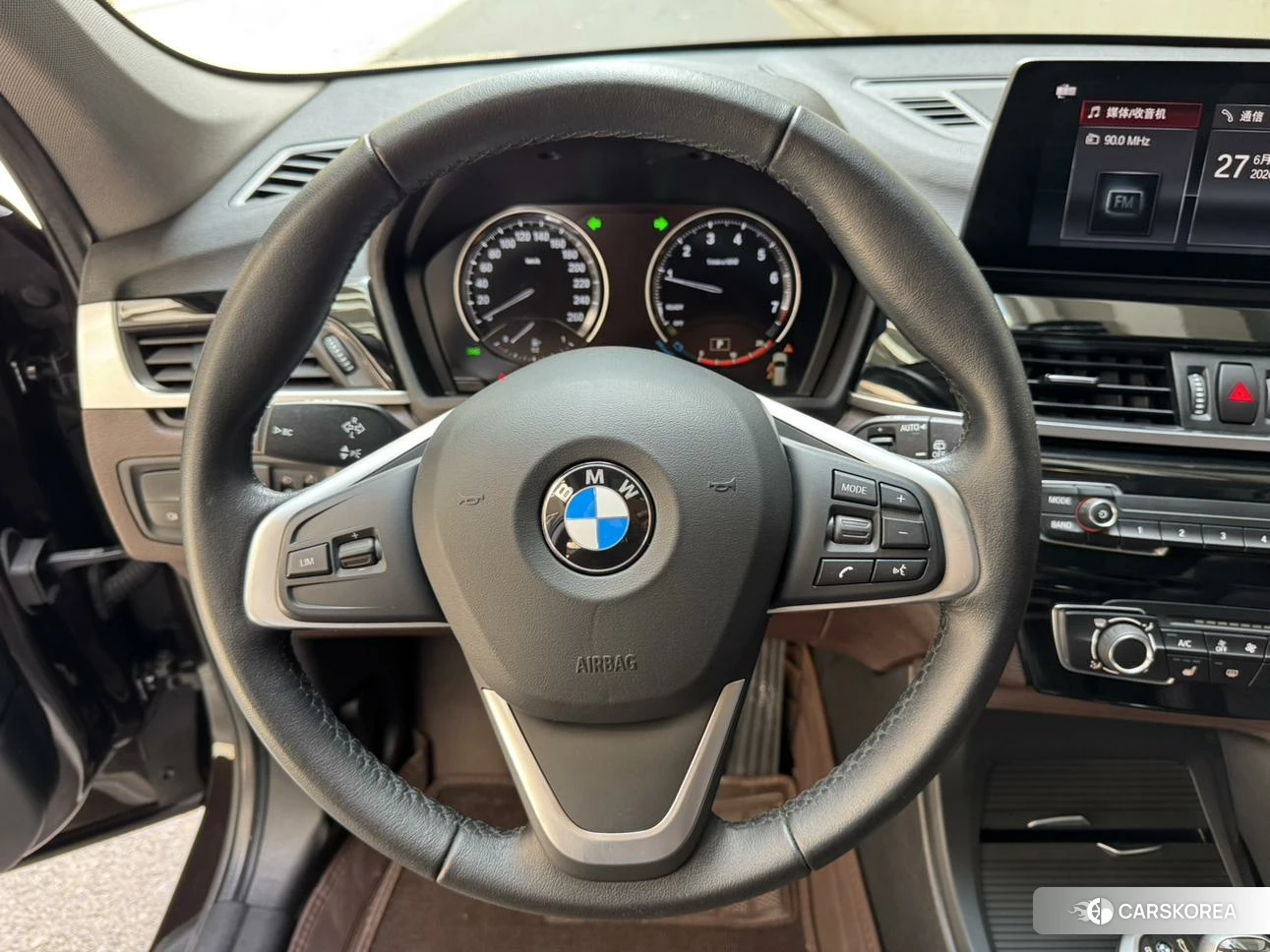 BMW X1 id 4514747 из Китая 9