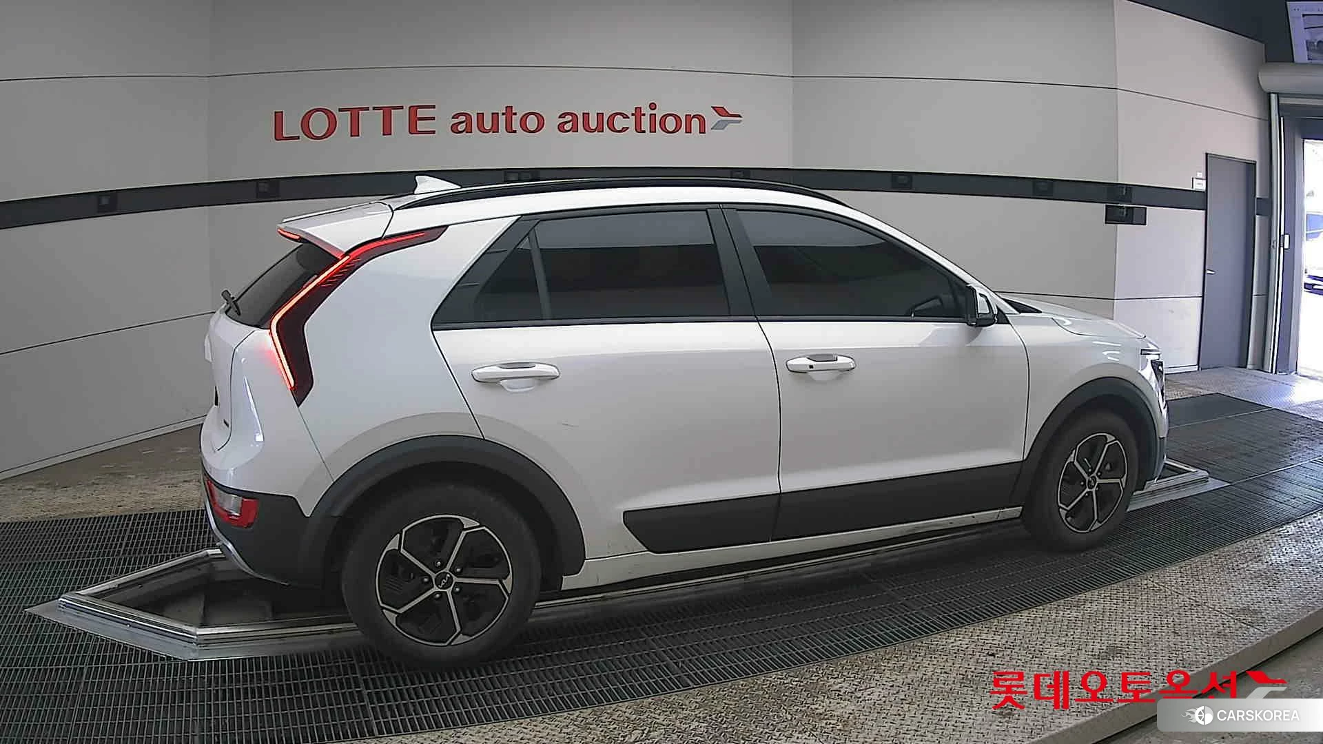 Kia Niro Hybrid id 3882128 из Кореи 9