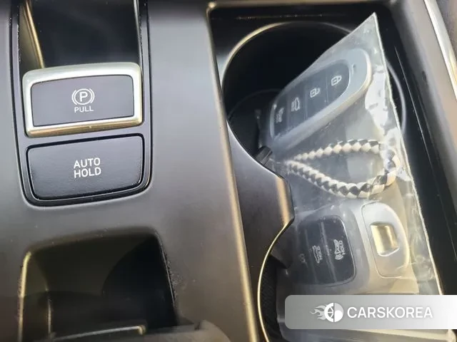 Hyundai The New Grandeur IG Hybrid id 2997756 из Кореи 9