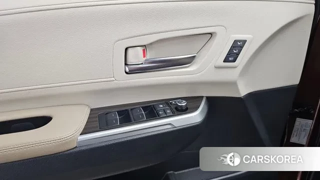 Toyota Sienna 4th Generation id 3377953 из Кореи 9