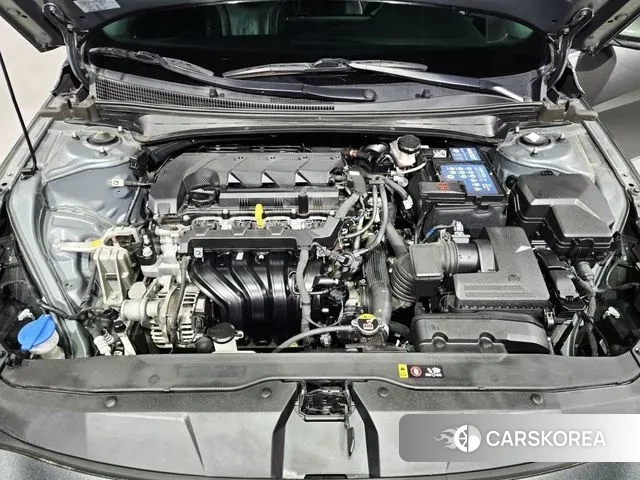 Hyundai Avante (CN7) id 3562235 из Кореи 9