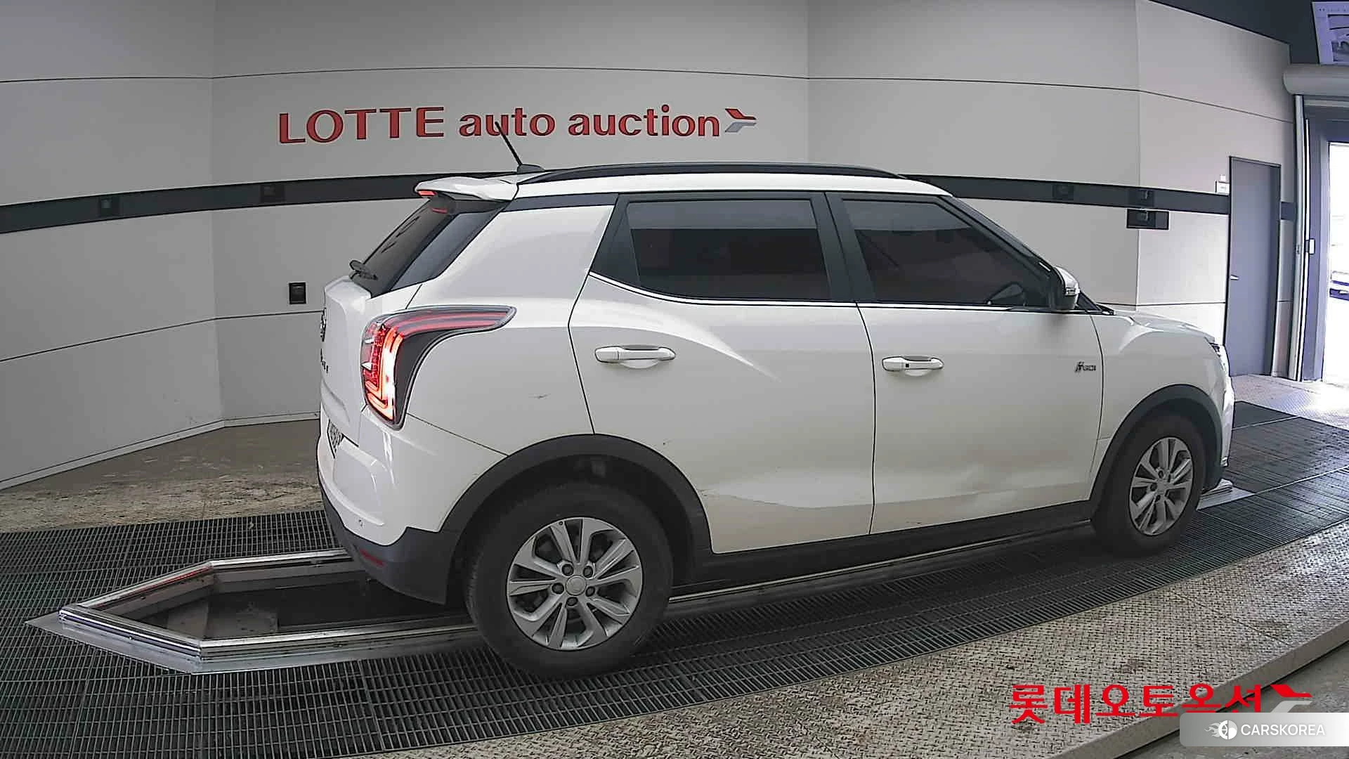 SsangYong Tivoli id 3888449 из Кореи 9