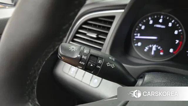 Hyundai Avante AD id 3034399 из Кореи 9