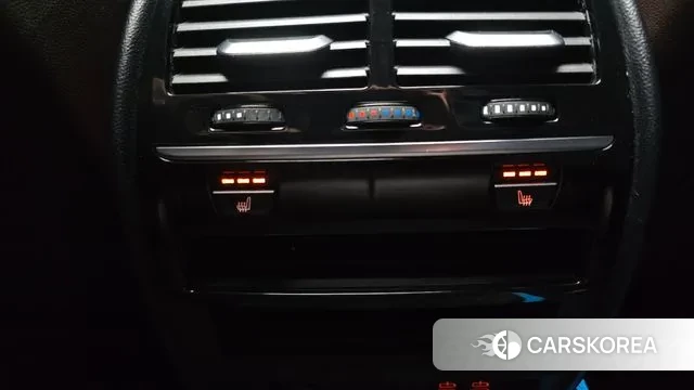 BMW 5 Series (G30) id 3530628 из Кореи 9