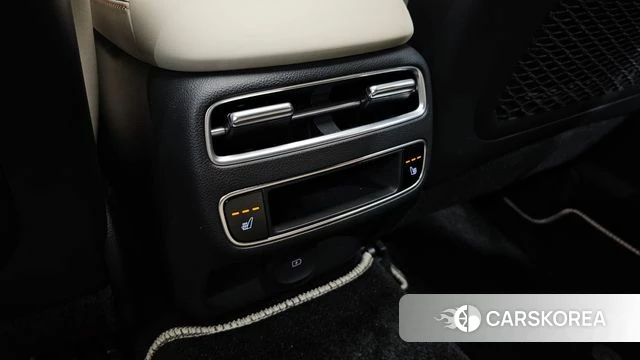 Genesis GV70 id 4670016 из Кореи 9