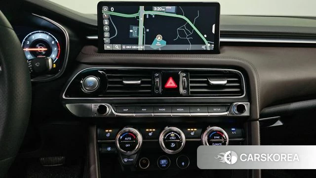 Genesis The New G70 id 4682973 из Кореи 9