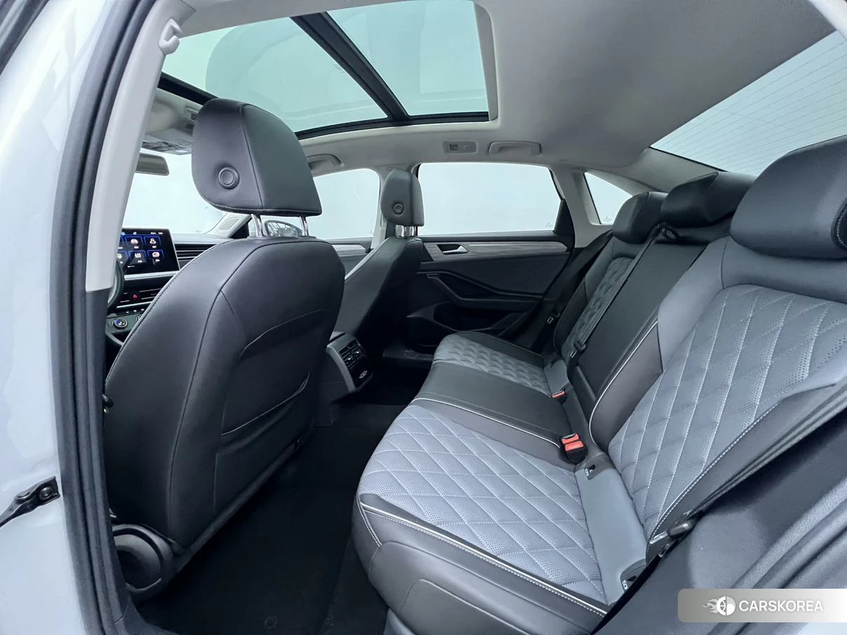Volkswagen Sagitar id 4479556 из Китая 9