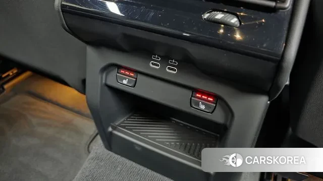 BMW 5 Series (G60) id 3689425 из Кореи 9