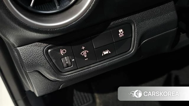 Kia Come New K3 id 4923768 из Кореи 9