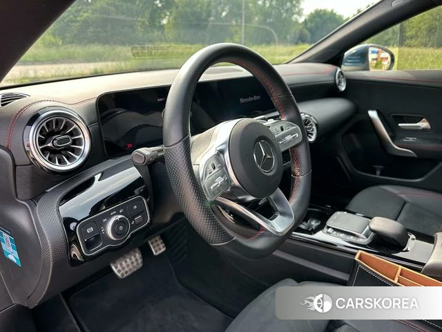 Mercedes-Benz CLA (import) id 4359640 из Китая 9
