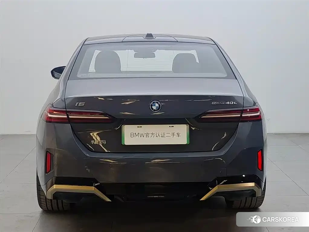 BMW i5 id 4576838 из Китая 9