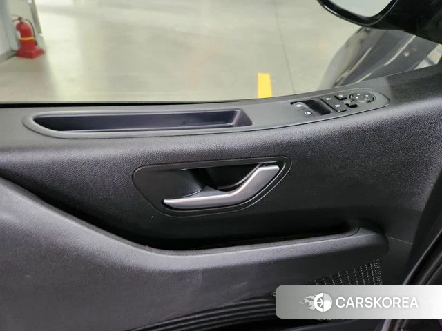 Hyundai Staria id 4864394 из Кореи 9
