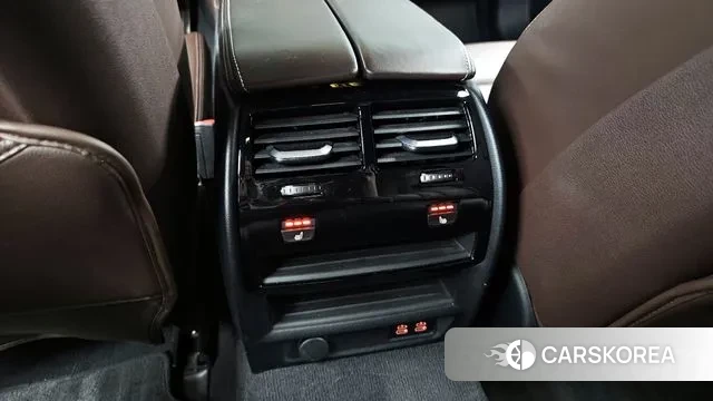 BMW 5 Series (G30) id 2993363 из Кореи 9