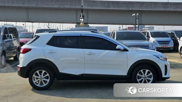 Kia Stonic id 4339278 из Кореи 9