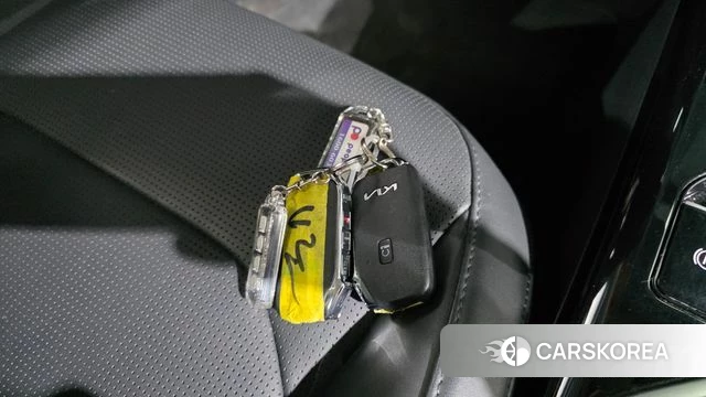 Kia Di Ol Nu Niro id 4422850 из Кореи 9