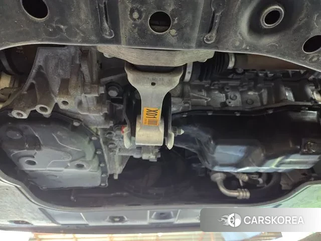 Hyundai Avante (CN7) id 3504316 из Кореи 9