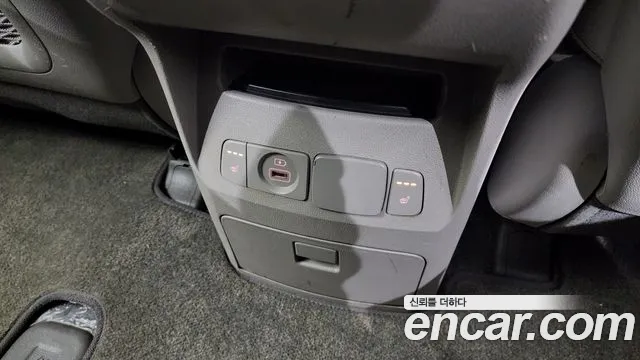 Kia The New Carnival id 2706321 из Кореи 9