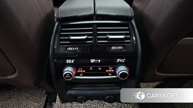 BMW 5 Series (G30) id 3672591 из Кореи 9