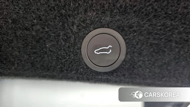 Tesla Model Y id 3585380 из Кореи 9