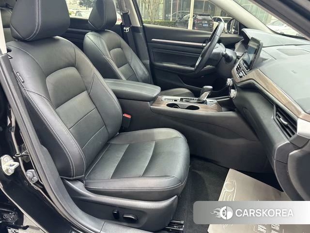 Nissan Teana id 4359387 из Китая 9