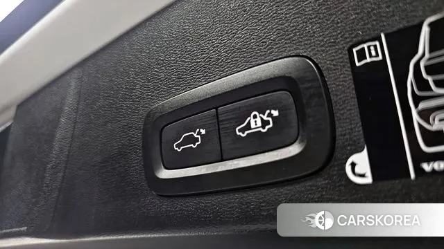 Volvo XC40 id 3208727 из Кореи 9