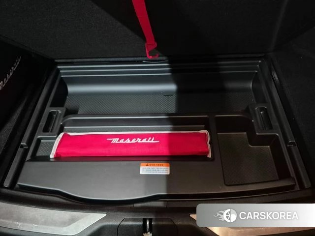 Maserati Levante id 3905217 из Кореи 9