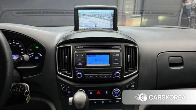 Hyundai The New Grand Starex id 3867592 из Кореи 9