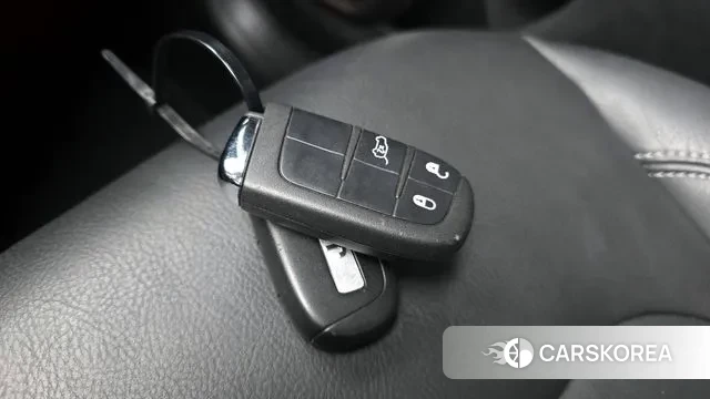 Jeep Renegade id 2960273 из Кореи 9