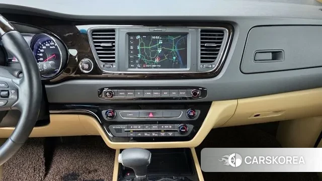 Kia The New Carnival id 2971122 из Кореи 9