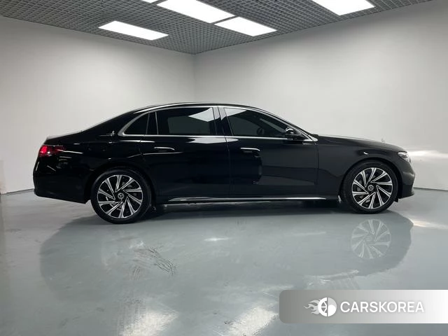 Mercedes-Benz E-class id 4264854 из Китая 9