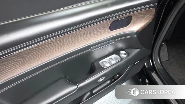 Genesis G90 (RS4) id 2989369 из Кореи 9