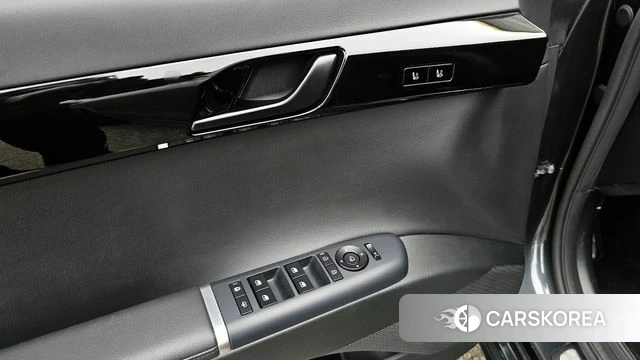 Hyundai Grandeur (GN7) id 3838528 из Кореи 9