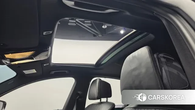 BMW 5 Series (G30) id 3736339 из Кореи 9