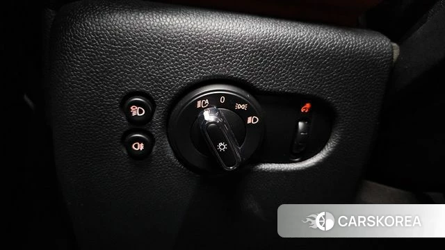Mini Cooper S Convertible id 4707573 из Кореи 9